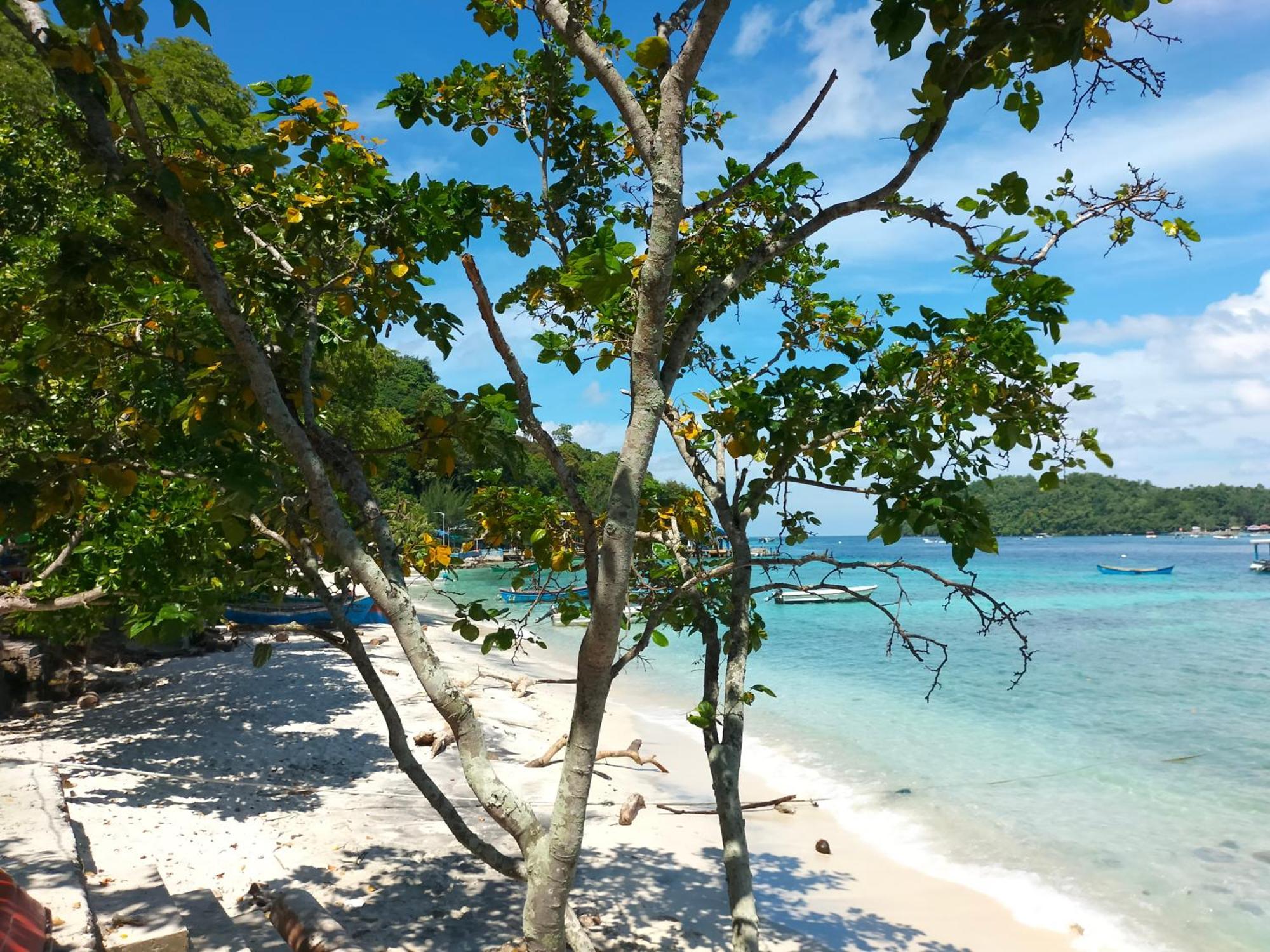 Santi Garden Bungalows Iboih Buitenkant foto